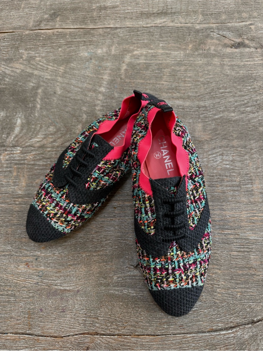 CHANEL Multicolor Tweed Knit Lace-Up Flats with Black Trim and Pink Interior